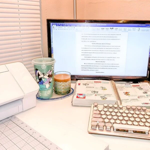Retro Typewriter Wireless Keyboard and Mouse Set